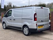 Renault Trafic 1.6 Trafic SL27 Sport Nav Energy dCi 17