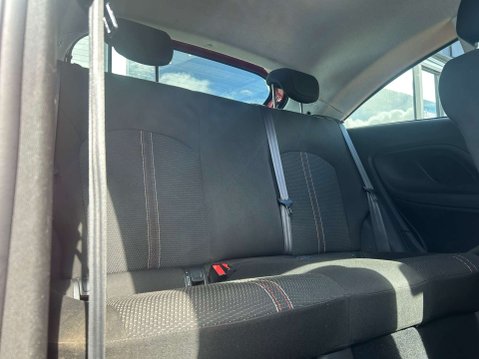 Vauxhall Corsa 1.4 Corsa SRi 3dr 14