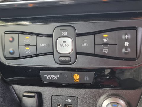 Nissan LEAF ACENTA EV 49