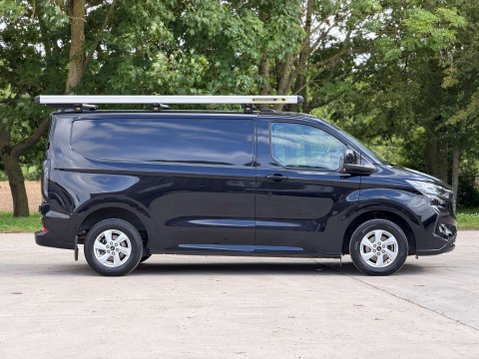 Ford Transit Custom 2.0 Transit Custom 300 Limited EcoBlue 35