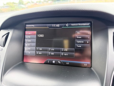 Ford Focus 1.0 TITANIUM [SAT NAV] 15