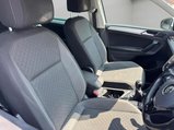 Volkswagen Tiguan 2.0 TDI BlueMotion Tech SE Navigation 4Motion Euro 6 (s/s) 5dr 8