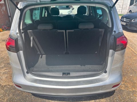 Vauxhall Zafira 1.4i Turbo SRi Euro 6 5dr 4