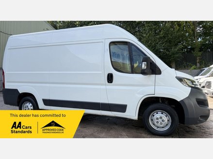 Peugeot Boxer 2.0 BlueHDi 335 Professional Panel Van 5dr Diesel Manual L2 H2 Euro 6 (130