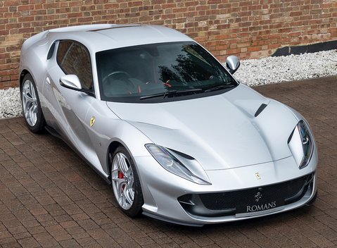 Ferrari 812 Superfast 8