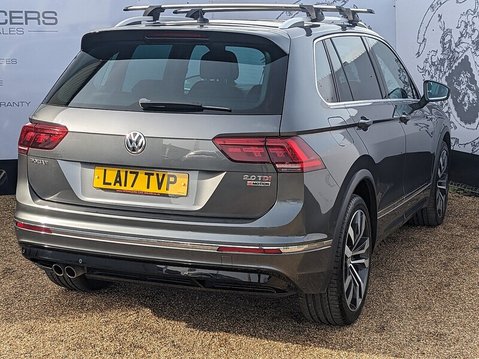 Volkswagen Tiguan R-LINE TDI BMT 4MOTION DSG 9