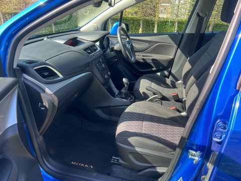 Vauxhall Mokka 1.6i Exclusiv 2WD Euro 6 (s/s) 5dr 28