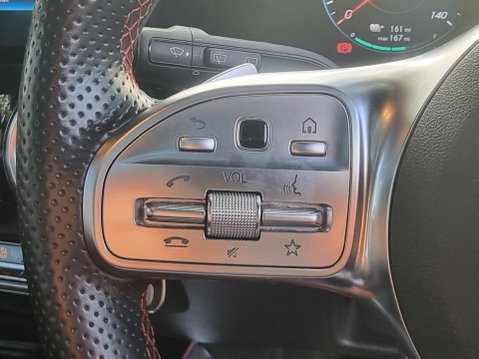 Mercedes-Benz EQB EQB 350 4MATIC AMG LINE PREMIUM 58