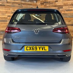 Volkswagen Golf 35.8kWh e-Golf Hatchback 5dr Electric Auto (136 ps) 3