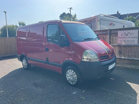 Nissan Interstar SE 2.5 DCI 100 SWB LOW ROOF 2