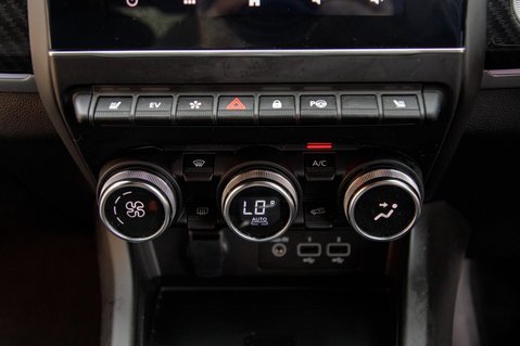 Renault Arkana E-TECH ENGINEERED 39
