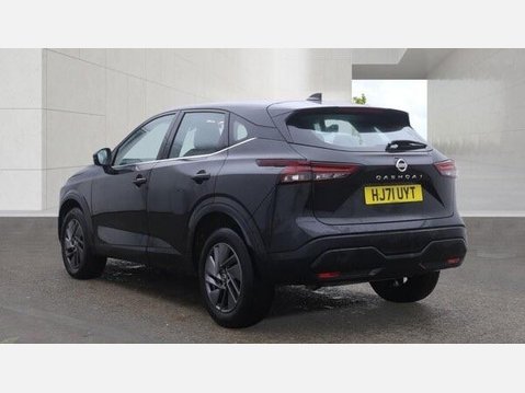 Nissan Qashqai 1.3 DIG-T MHEV Acenta Premium Euro 6 (s/s) 5dr 5