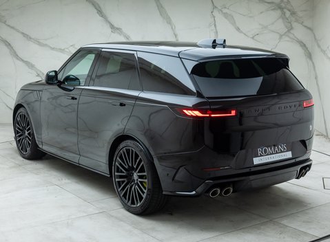 Land Rover Range Rover Sport P635 SV EDITION ONE 10