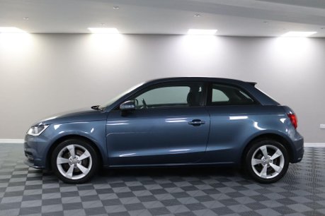 Audi A1 TFSI SPORT 18