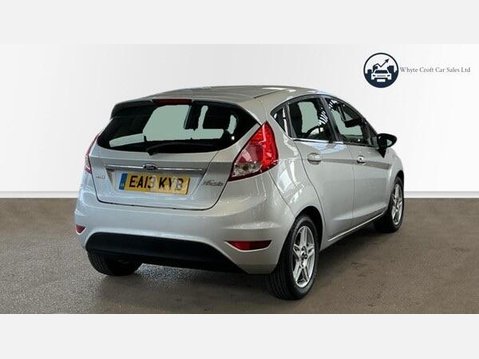 Ford Fiesta 1.0T EcoBoost Zetec Euro 5 (s/s) 5dr 4