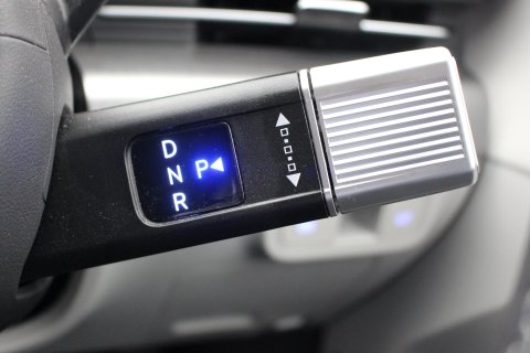 Hyundai KONA 5dr 1.6h-GDi Ultimate Petrol Hybrid DCT Automatic 23