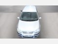 Volkswagen Golf SE 8