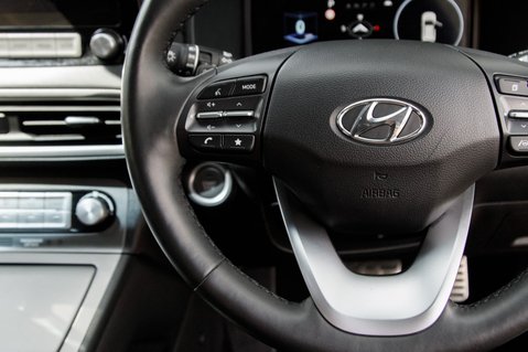 Hyundai KONA ULTIMATE 21