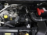 Nissan Qashqai DIG-T N-CONNECTA MHEV 26