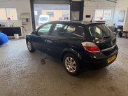 Vauxhall Astra 1.8i 16v Club Hatchback 5dr Petrol Automatic (197 g/km, 123 bhp) 4