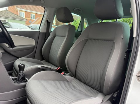 Volkswagen Polo 1.2 TSI BlueMotion Tech SE Design Euro 6 (s/s) 5dr 59