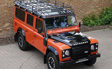 Land Rover 110 Adventure 27