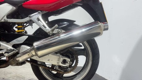 Honda VTR 1998 33K 1000CC VTWIN SPARES OR REPAIR / PROJECT BIKE SUPER SPORT 9
