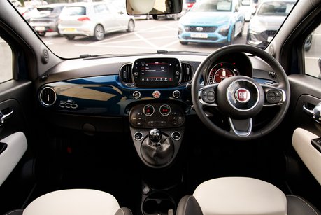 Fiat 500 DOLCEVITA MHEV