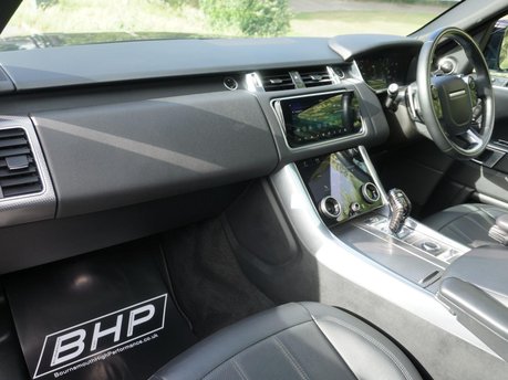 Land Rover Range Rover Sport 3.0 SD V6 HSE Dynamic SUV 5dr Diesel Auto 4WD Euro 6 (s/s) (306 ps) 