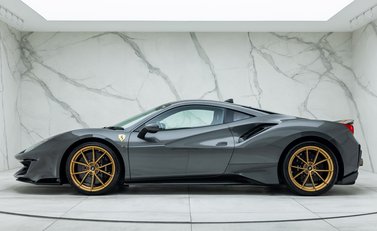 Ferrari 488 Pista 2