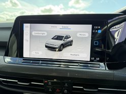 Volkswagen Golf 2.0 TDI GTD Hatchback 5dr Diesel DSG Euro 6 (s/s) (200 ps) 43
