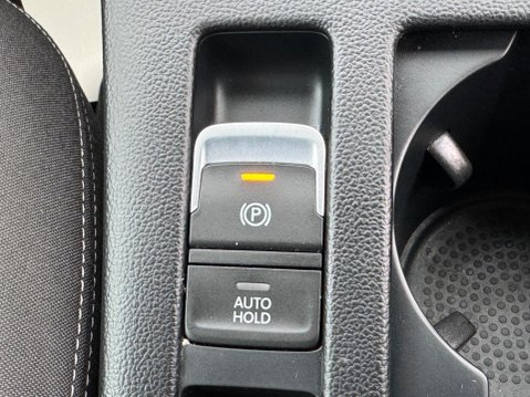 Volkswagen Passat 2.0 TDI EVO SE Nav Euro 6 (s/s) 5dr 32