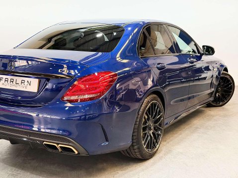 Mercedes-Benz C Class 4.0 C63 V8 BiTurbo AMG Saloon 4dr Petrol SpdS MCT Euro 6 (s/s) (476 ps) 19