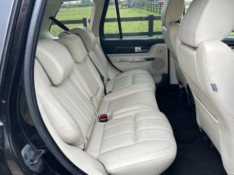 Land Rover Range Rover Sport 3.0 TD V6 HSE CommandShift 4WD Euro 5 5dr 22
