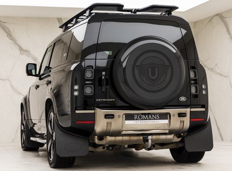 Land Rover Defender 110 P400 X 3