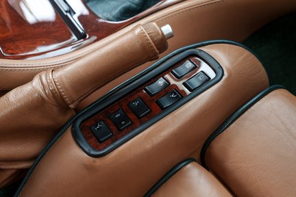 Aston Martin Vantage V550 23