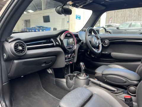 Mini Hatch 2.0 Cooper S Sport Hatchback 3dr Petrol Steptronic Euro 6 (s/s) (192 ps) 14