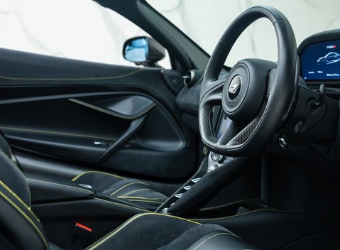 McLaren 720S Spider 16