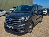 Renault Trafic AUTO SWB L1H1 Sport SL30 Air Con Alloys Camera Nav Sensors EURO 6 2