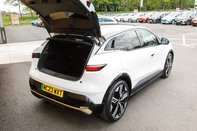 Renault Megane ICONIC 38