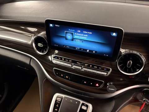 Mercedes-Benz Eqv EQV 300e 90kWh Sport Auto 5dr 18