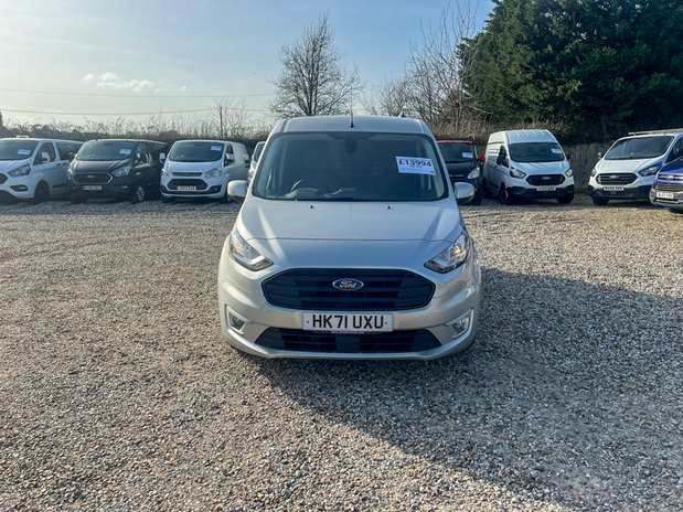 Ford Transit Connect AUTO SWB L1H1 Limited 200 Air Con Alloys Sensors EURO 6 NO VAT 3