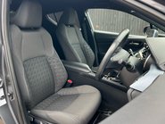 Toyota C-HR DESIGN 20