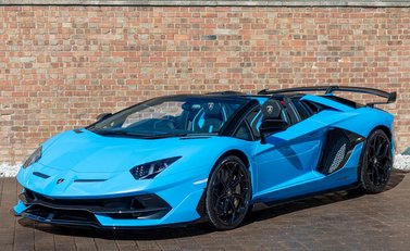 Lamborghini Aventador SVJ LP 770-4 Roadster 6