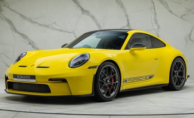 Porsche 911 GT3 TOURING (992) 1