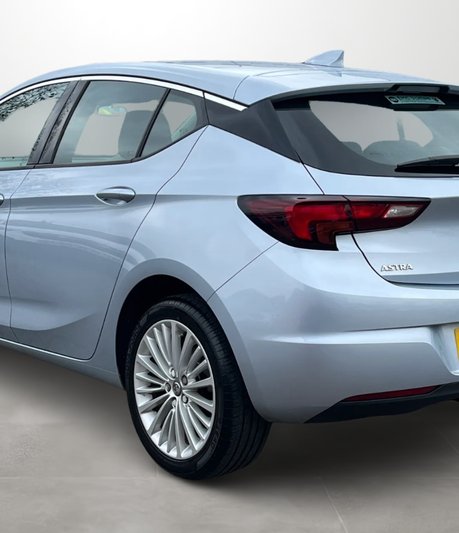 Vauxhall Astra 1.4T 16V 150 Elite Nav 5dr