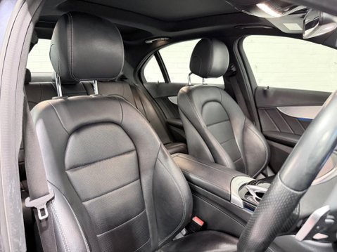 Mercedes-Benz C Class 2.1 C220 BlueTEC AMG Line (Premium) G-Tronic+ Euro 6 (s/s) 4dr 12