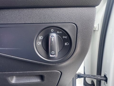 Volkswagen Tiguan SE NAV TSI 17