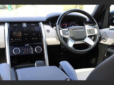 Land Rover Discovery R-DYNAMIC HSE MHEV 14