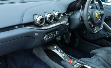 Ferrari F12 Berlinetta 16